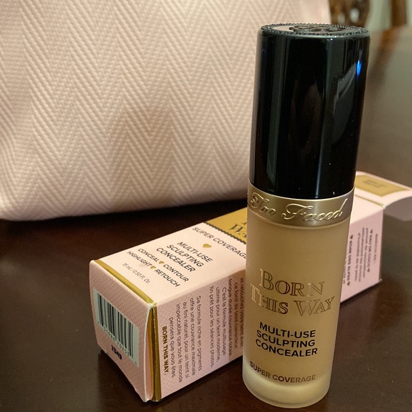 NEW Unopened Too Faced Born This Way Foundation Super Coverage in Warm Sand - Picture 4 of 7
